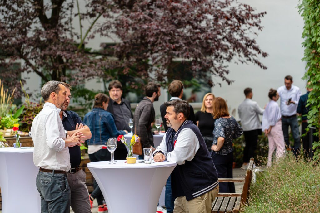 Die MTH Pop-up Bar in Kooperation mit Rotor Film - die Gelegenheit zum Netzwerken